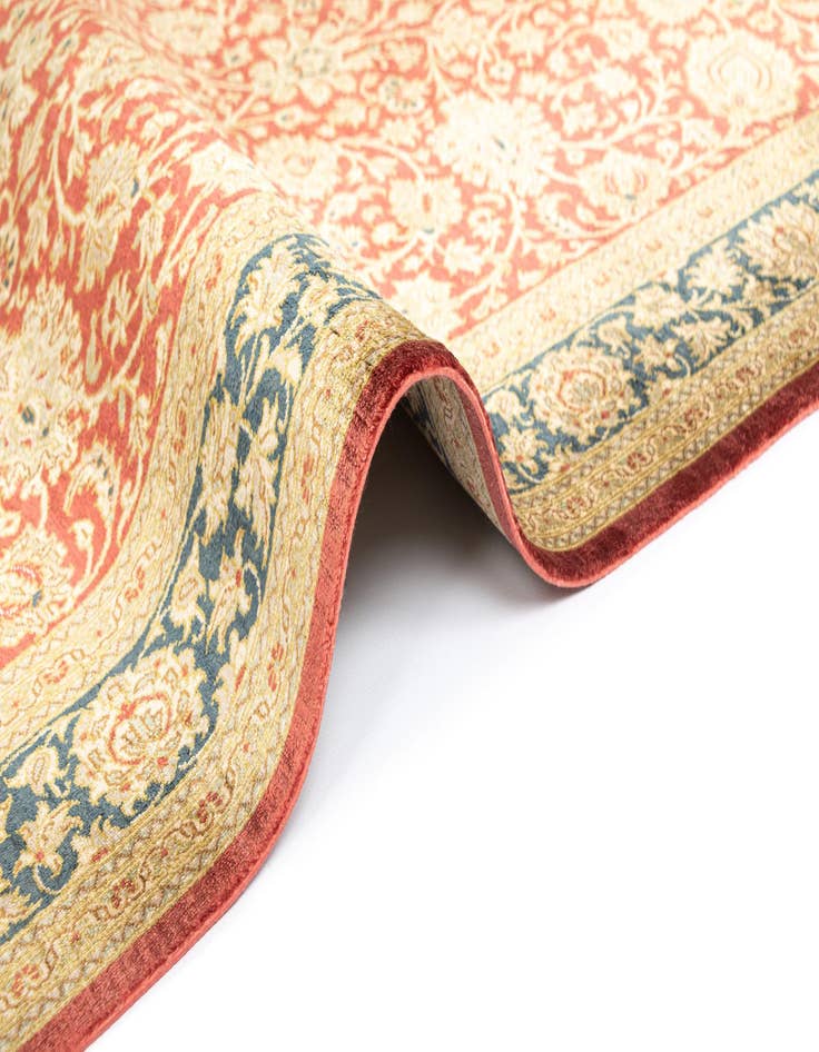 Detail image of  2' 7 x 3' 11 Ghom Silk Rug