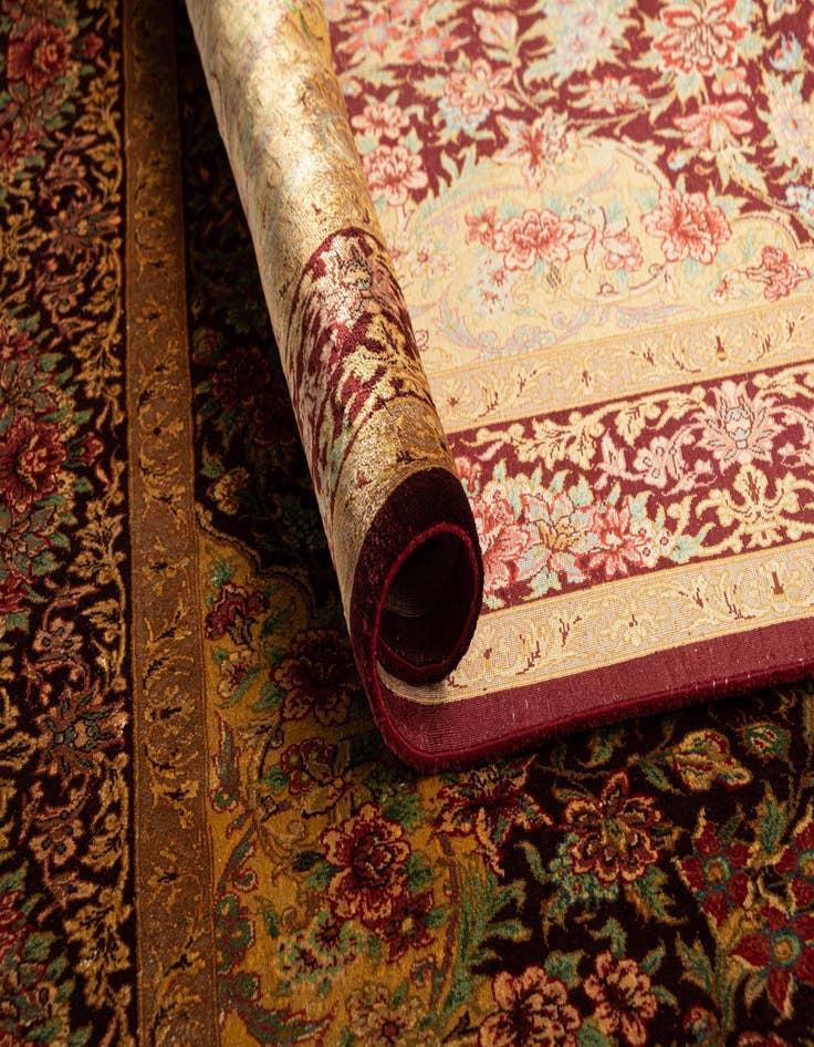 Detail image of  3' 4 x 5' 3 Ghom Silk Rug