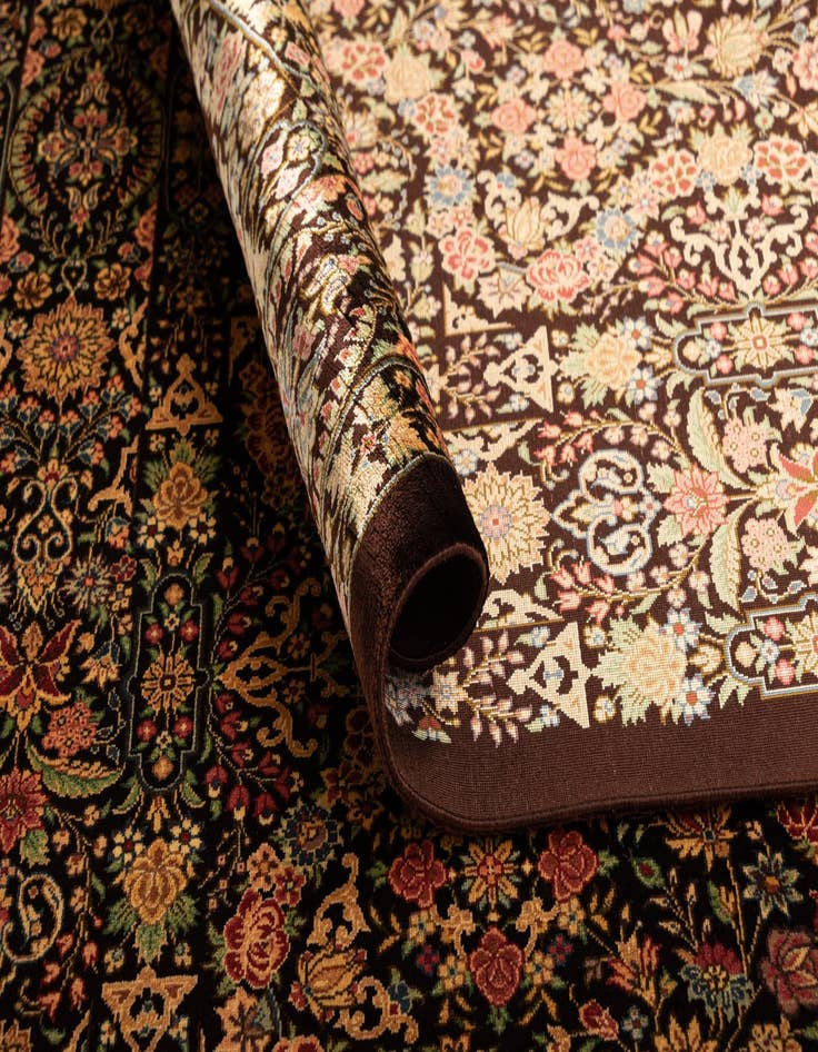 Detail image of  3' 4 x 5' Ghom Silk Rug