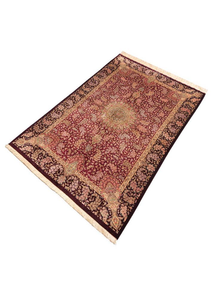 Detail image of  4' 5 x 6' 7 Ghom Silk Rug