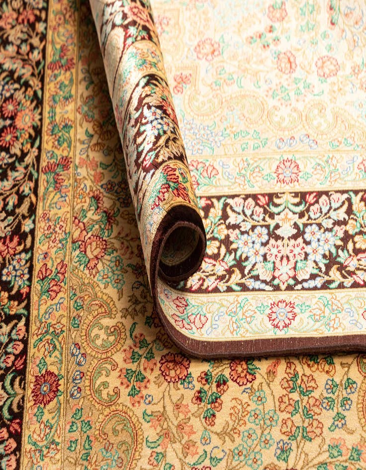 Detail image of  3' 3 x 4' 11 Ghom Silk Rug