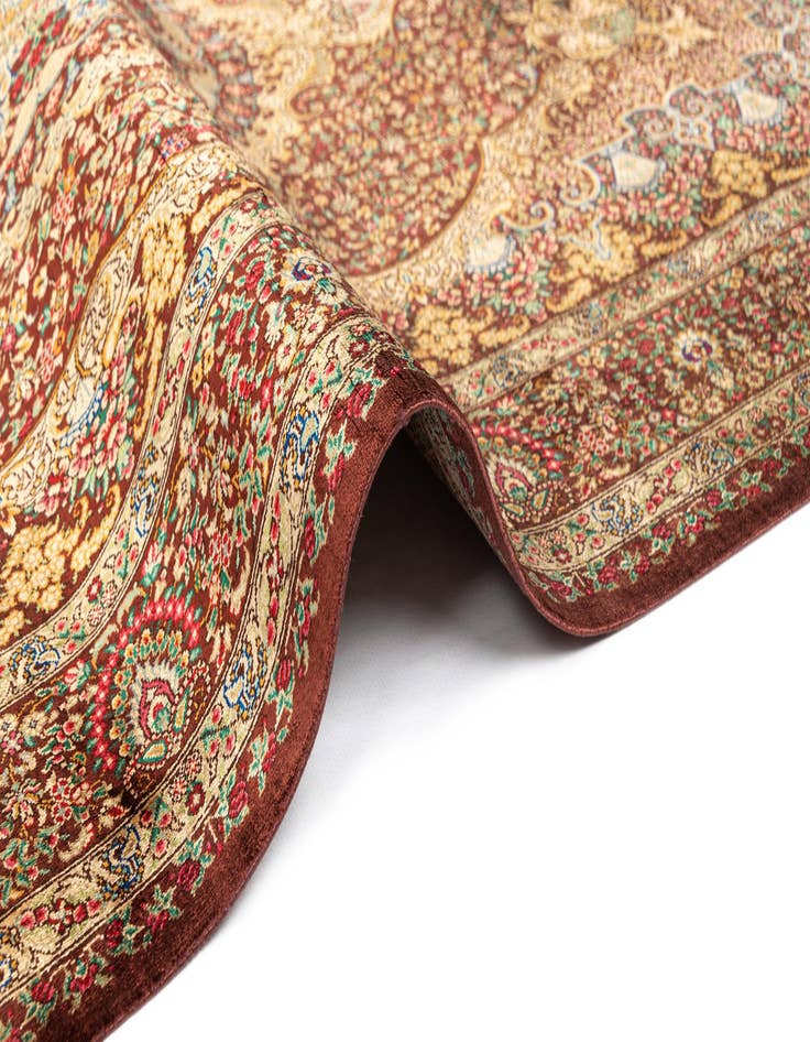 Detail image of  3' 1 x 5' Ghom Silk Rug