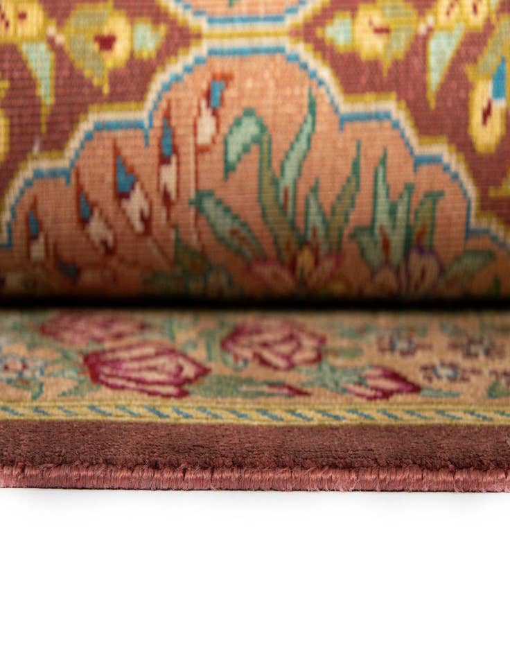 Detail image of  2' x 2' 11 Ghom Silk Rug