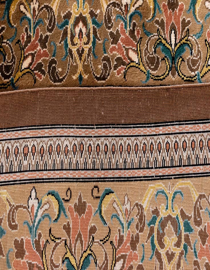 Detail image of  3' 2 x 4' 9 Ghom Silk Rug