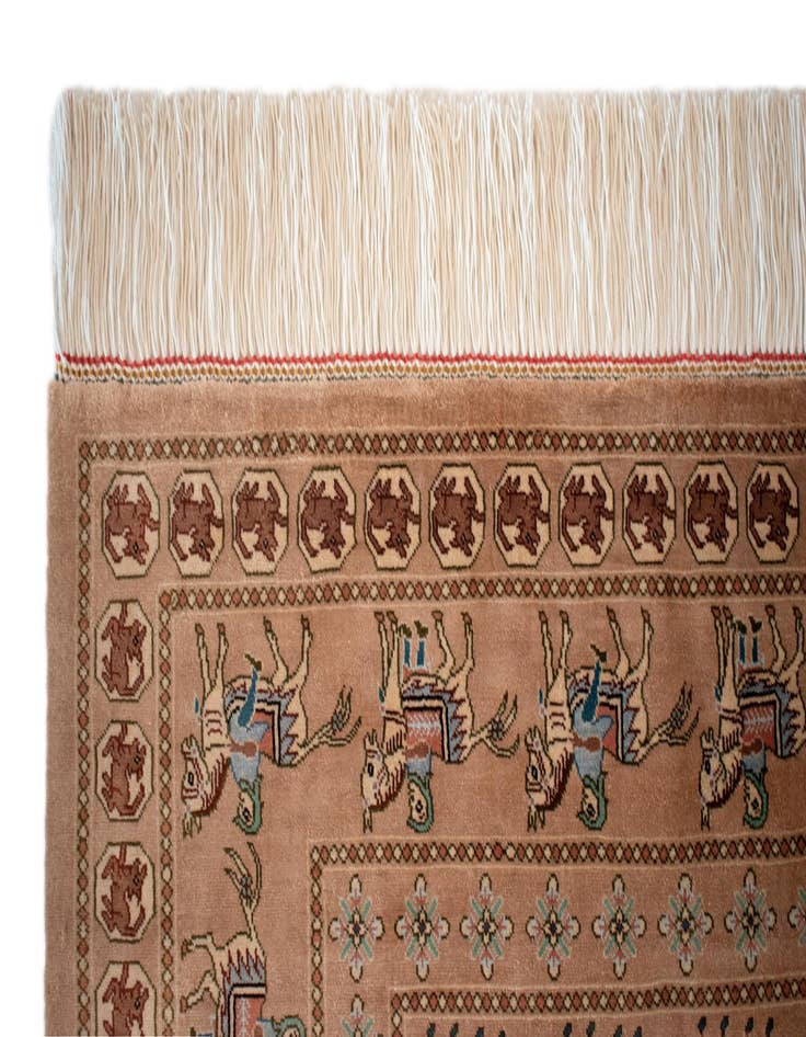 Detail image of  3' 3 x 4' 11 Ghom Silk Rug