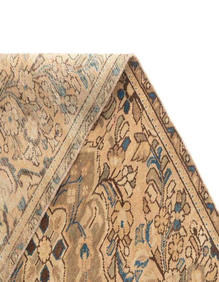 Detail image of  3' 8 x 6' 9 Hamedan Rug