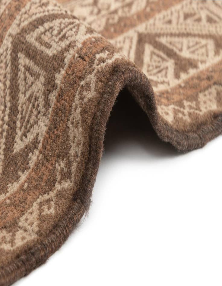 Detail image of  2' 7 x 5' Hamedan Rug