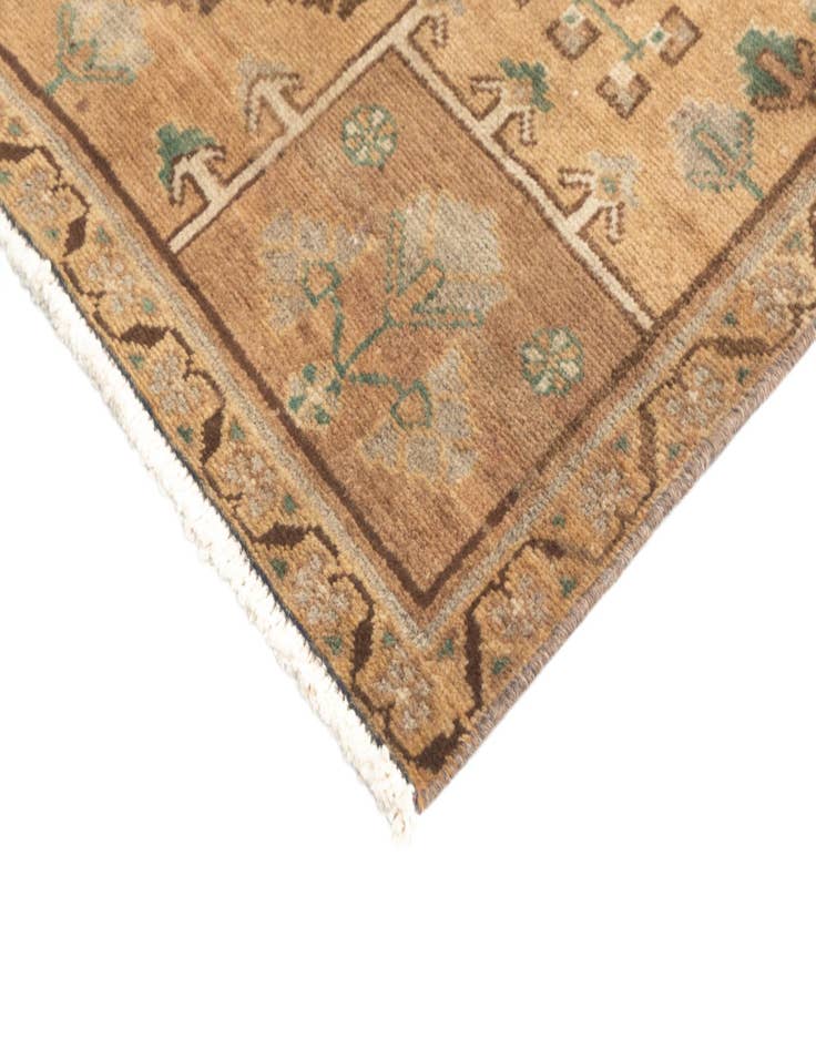 Detail image of  3' 5 x 8' 9 Hamedan Rug