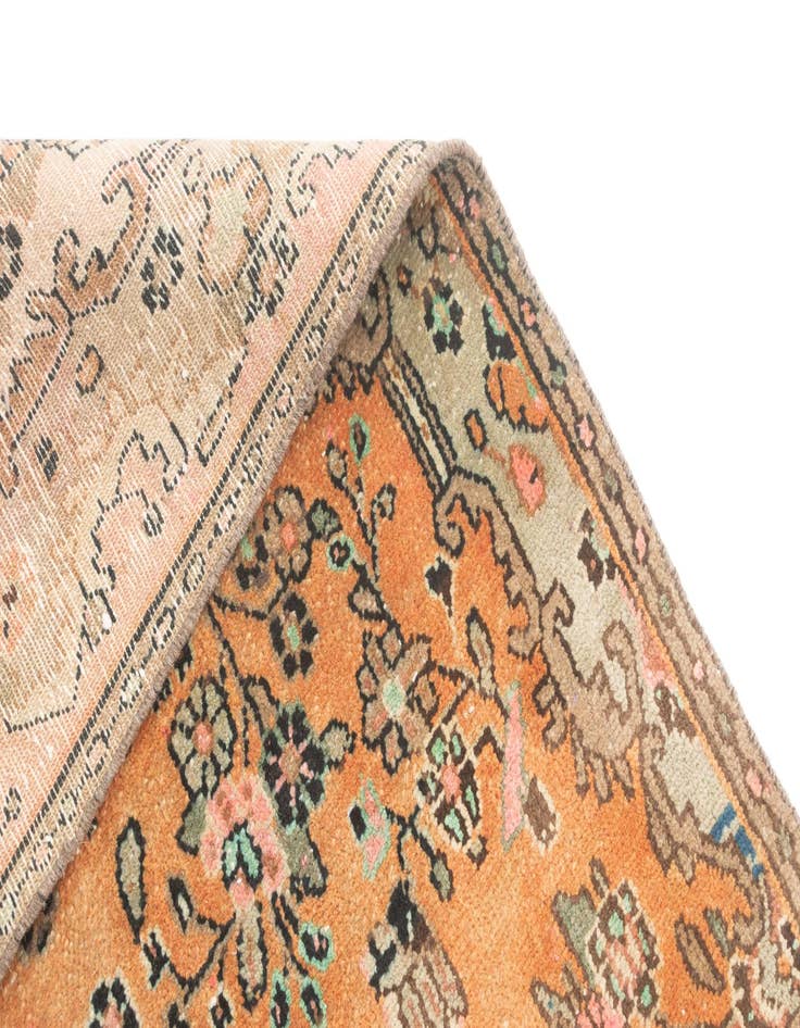 Detail image of  4' 11 x 8' 4 Hamedan Rug