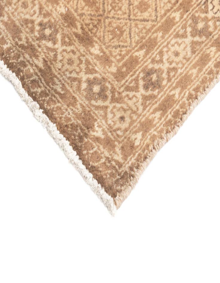 Detail image of  5' 1 x 8' 8 Hamedan Rug