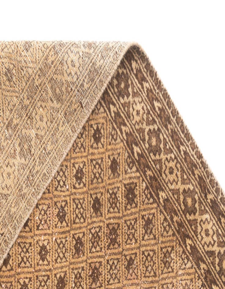 Detail image of  5' 1 x 8' 8 Hamedan Rug