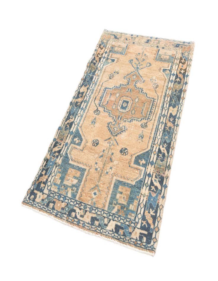 Detail image of  3' 4 x 5' 5 Hamedan Rug