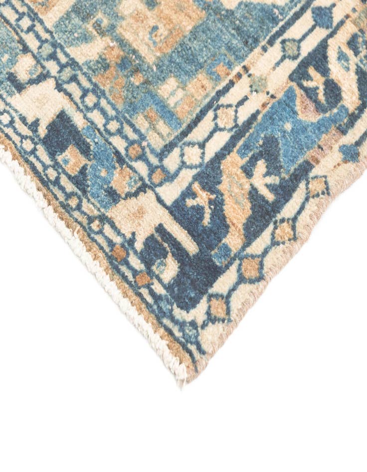 Detail image of  3' 4 x 5' 5 Hamedan Rug