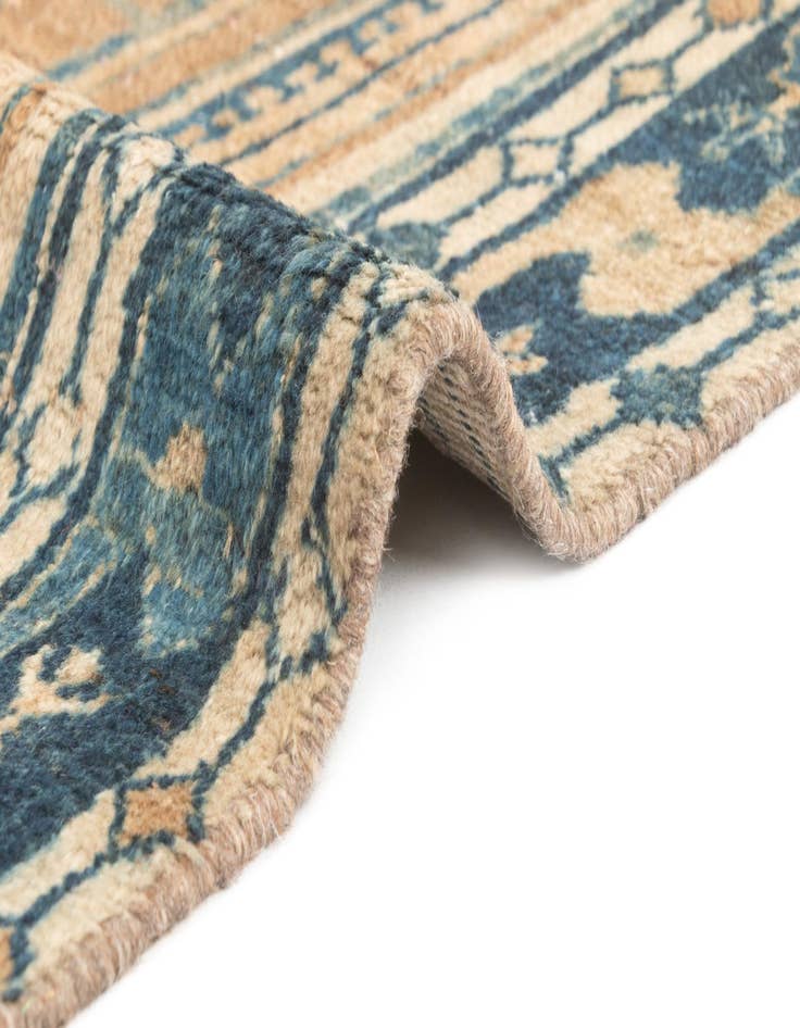 Detail image of  3' 4 x 5' 5 Hamedan Rug