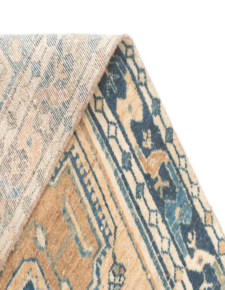 Detail image of  3' 4 x 5' 5 Hamedan Rug