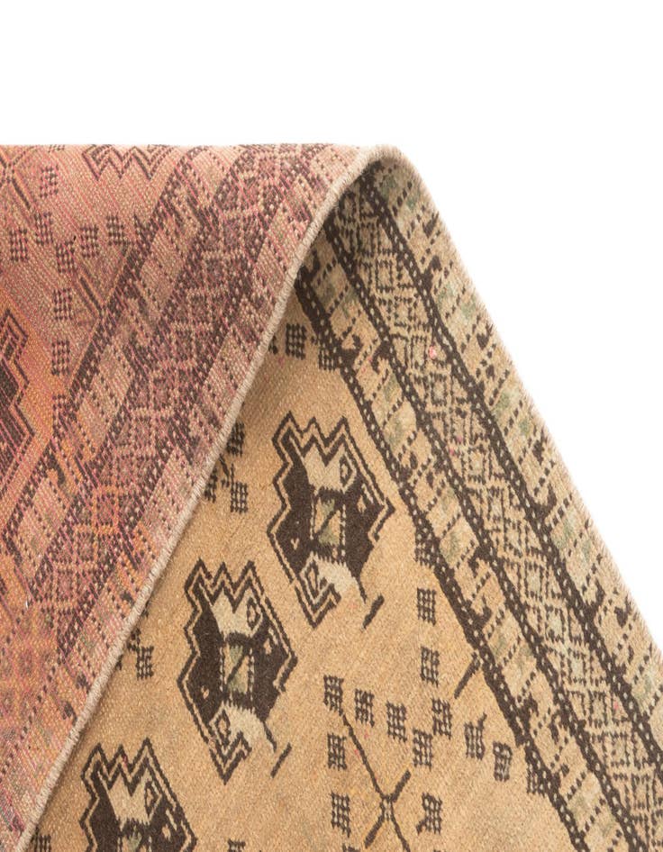 Detail image of  3' 6 x 4' 8 Hamedan Rug