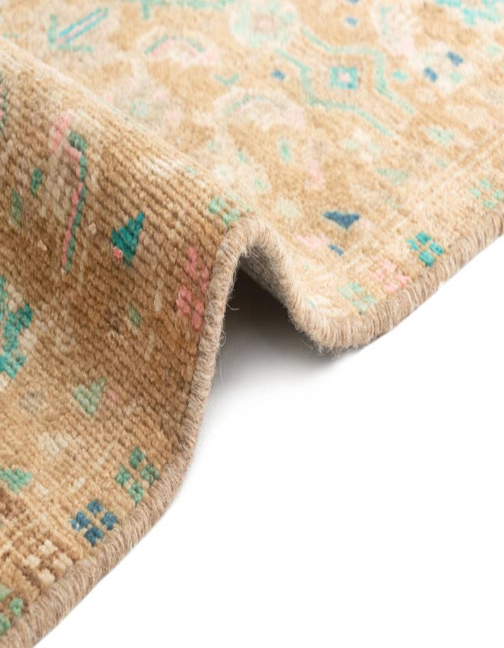 Detail image of  3' 11 x 9' 6 Hamedan Rug