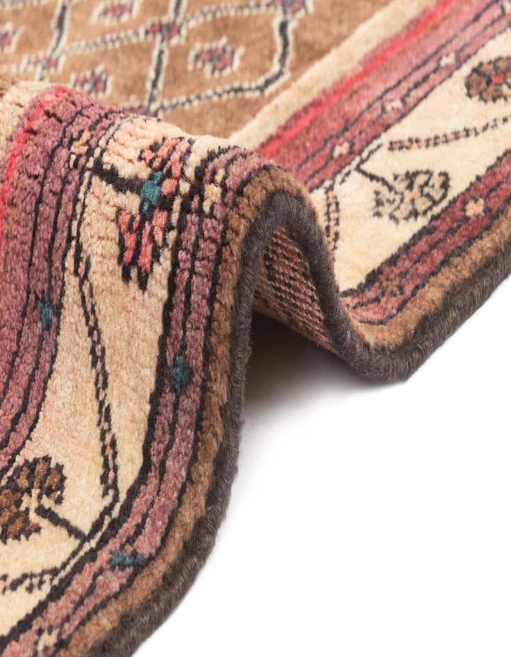 Detail image of  3' 8 x 9' 6 Hamedan Rug