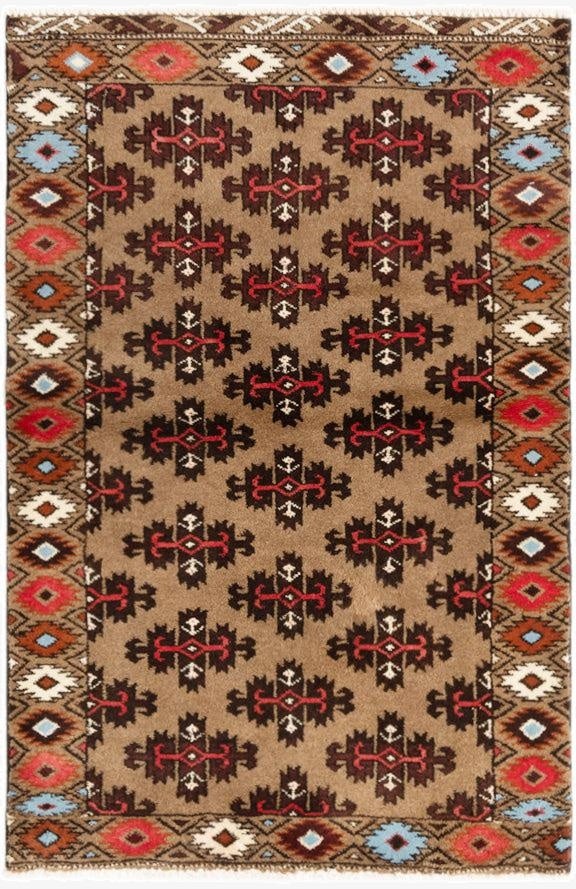  2' 7 x 4' Hamedan Rug