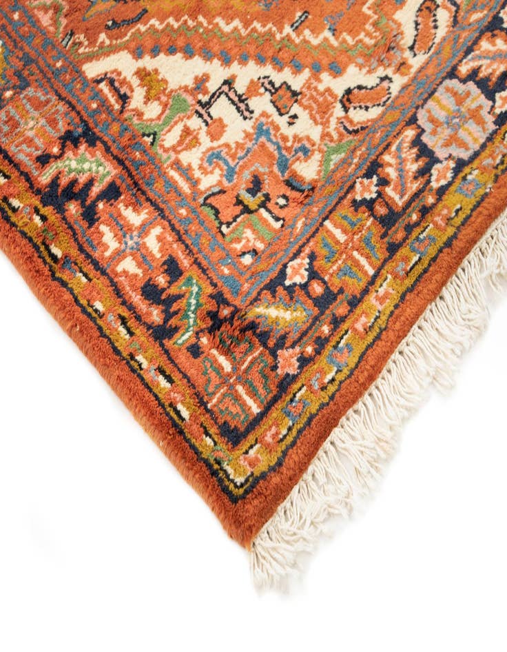 Detail image of  3' 2 x 5' 5  Hand Knotted Heriz Wool Rug