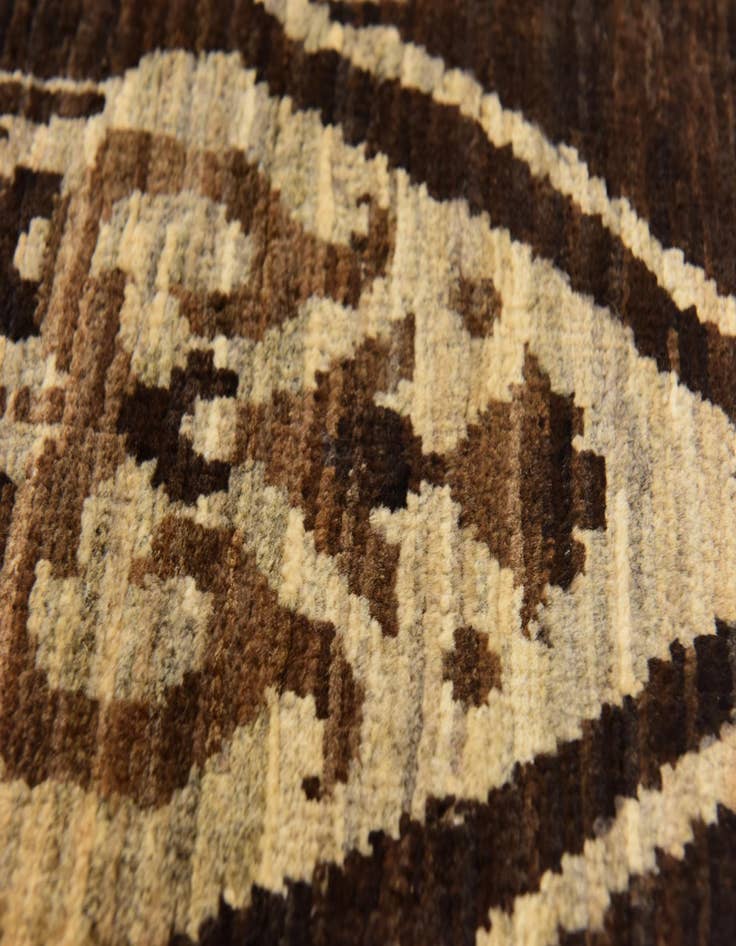 Detail image of  6' 10 x 9' 10  Hand Knotted Ikat Rug
