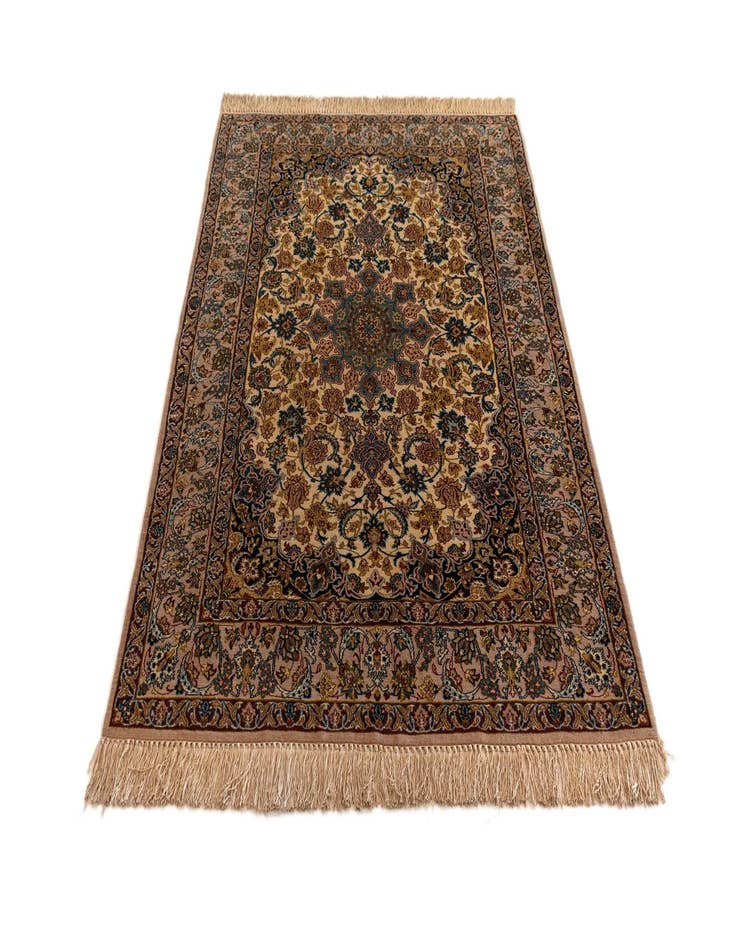 Detail image of  3' 7 x 5' 7 Isfahan Rug