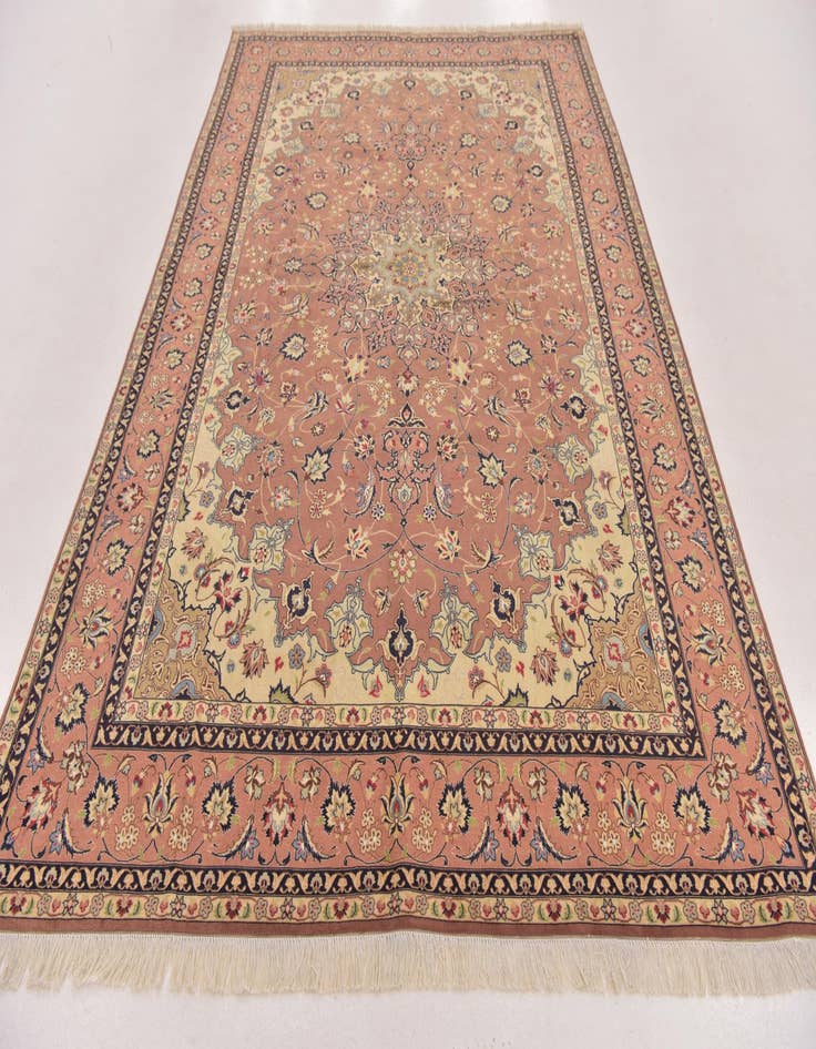 Detail image of  6' 7 x 10'  Hand Knotted Isfahan Persian Rug