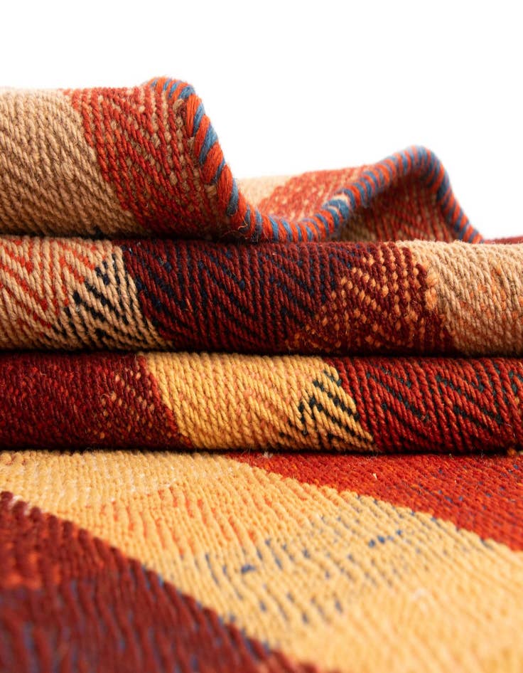 Detail image of  5' 5 x 6' 11 Jajim Wool Rug