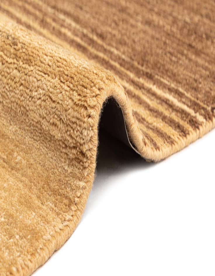 Detail image of  6' 8 x 9' 8 Juma Rug