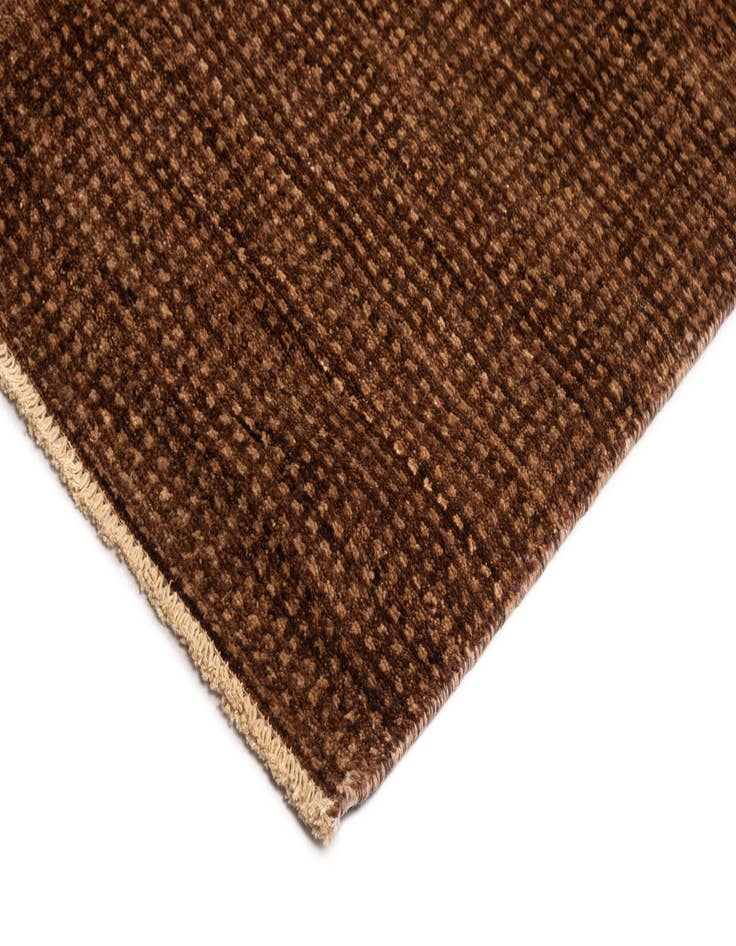 Detail image of  6' 9 x 9' 9 Juma Rug