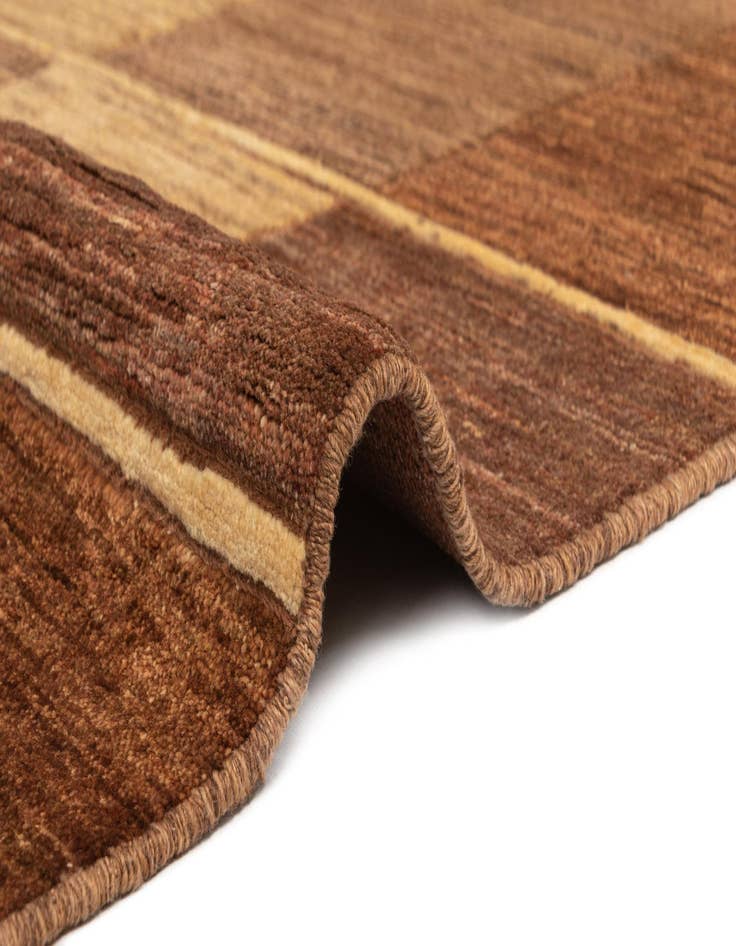 Detail image of  6' 8 x 9' 7 Juma Wool Rug