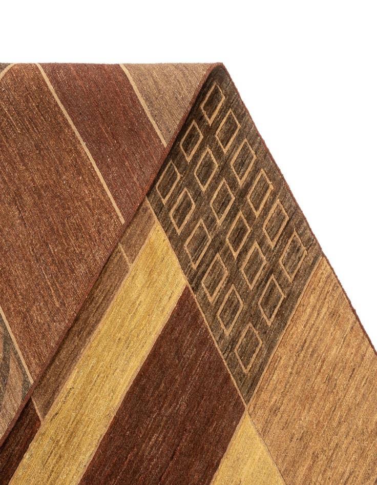 Detail image of  6' 9 x 9' 8 Juma Wool Rug