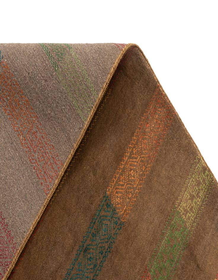 Detail image of  6' 8 x 9' 9 Juma Wool Rug