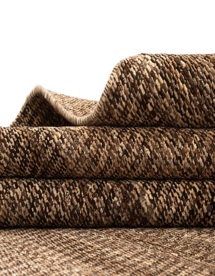 Detail image of  5' 5 x 7' 11 Juma Wool Rug