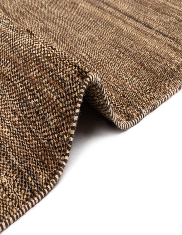 Detail image of  5' 7 x 7' 10 Juma Wool Rug