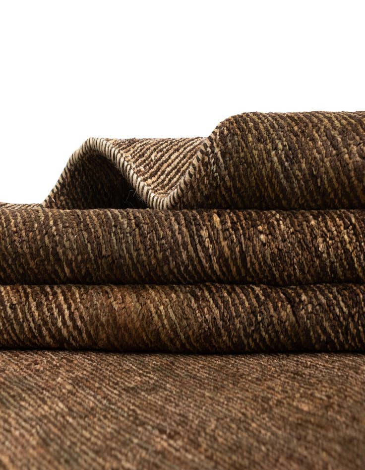 Detail image of  5' 5 x 8' Juma Wool Rug