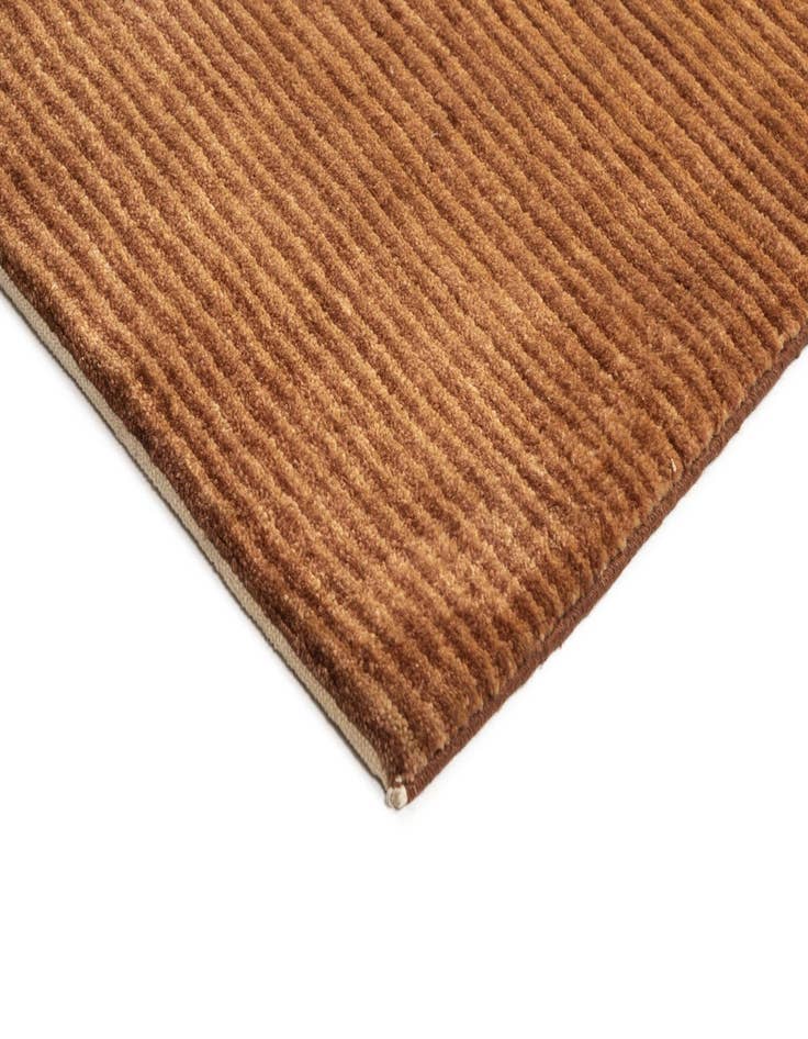 Detail image of  5' 6 x 8' Juma Wool Rug