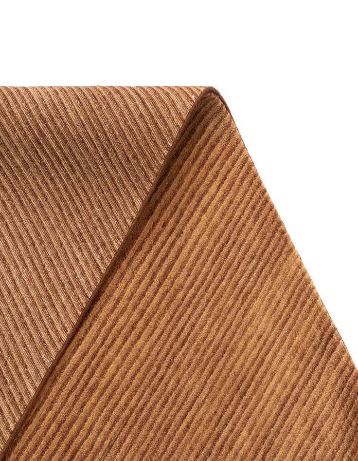 Detail image of  5' 6 x 8' Juma Wool Rug