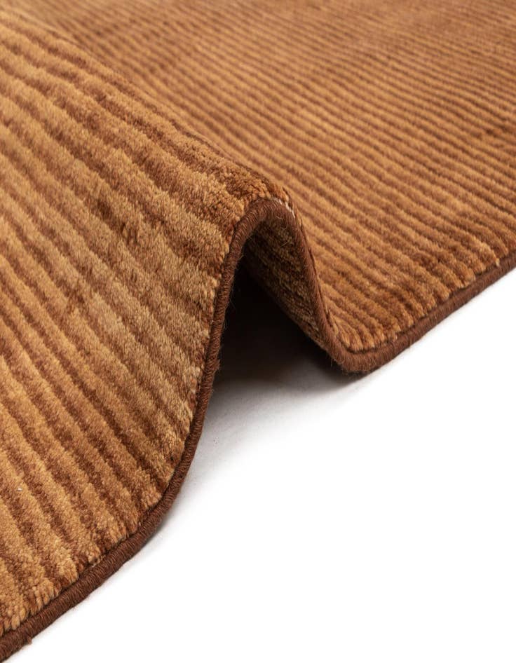 Detail image of  5' 6 x 8' Juma Wool Rug