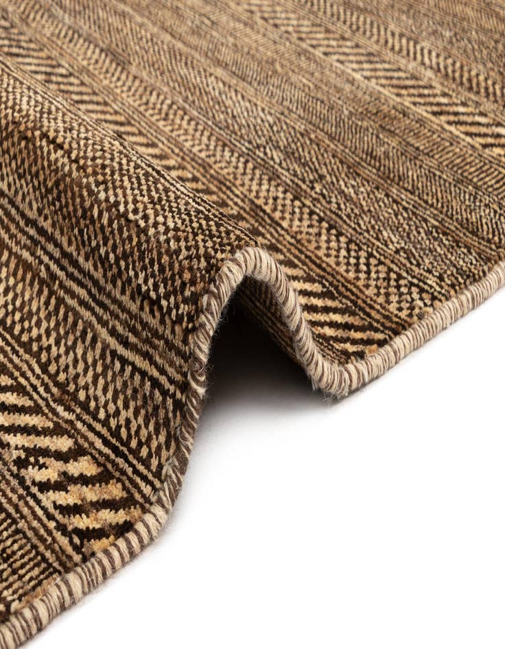 Detail image of  4' 6 x 6' 7 Juma Wool Rug