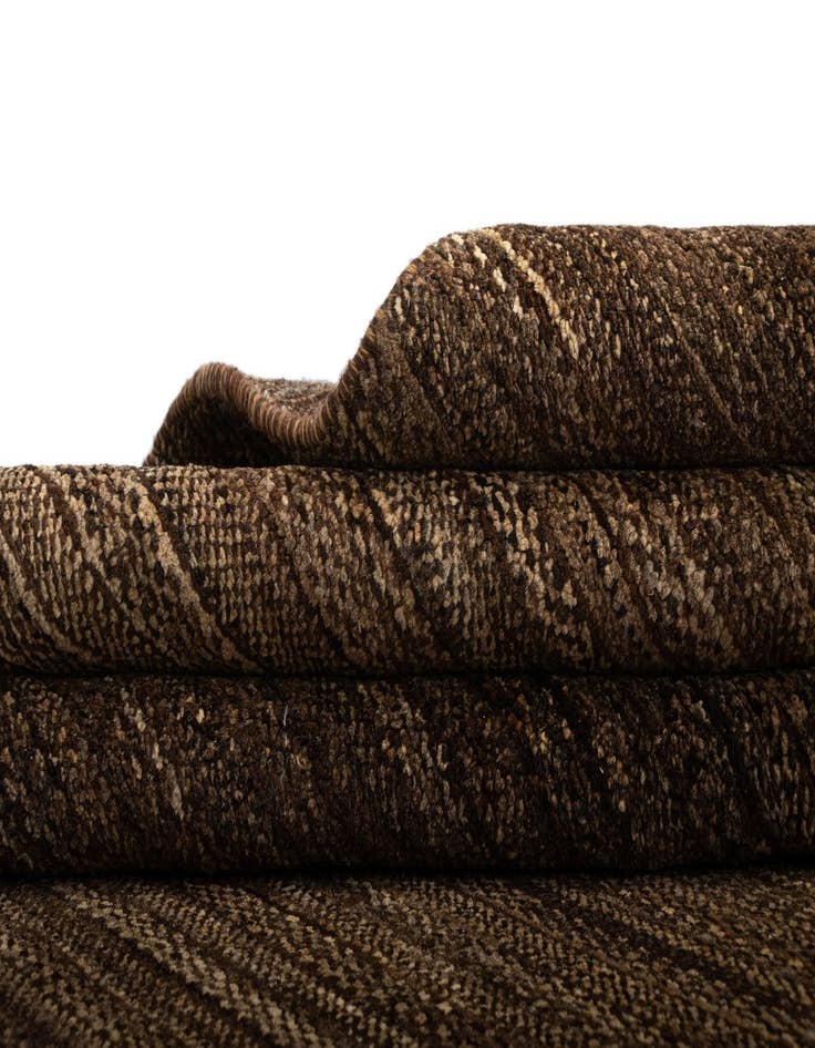 Detail image of  5' x 6' 9 Juma Wool Rug