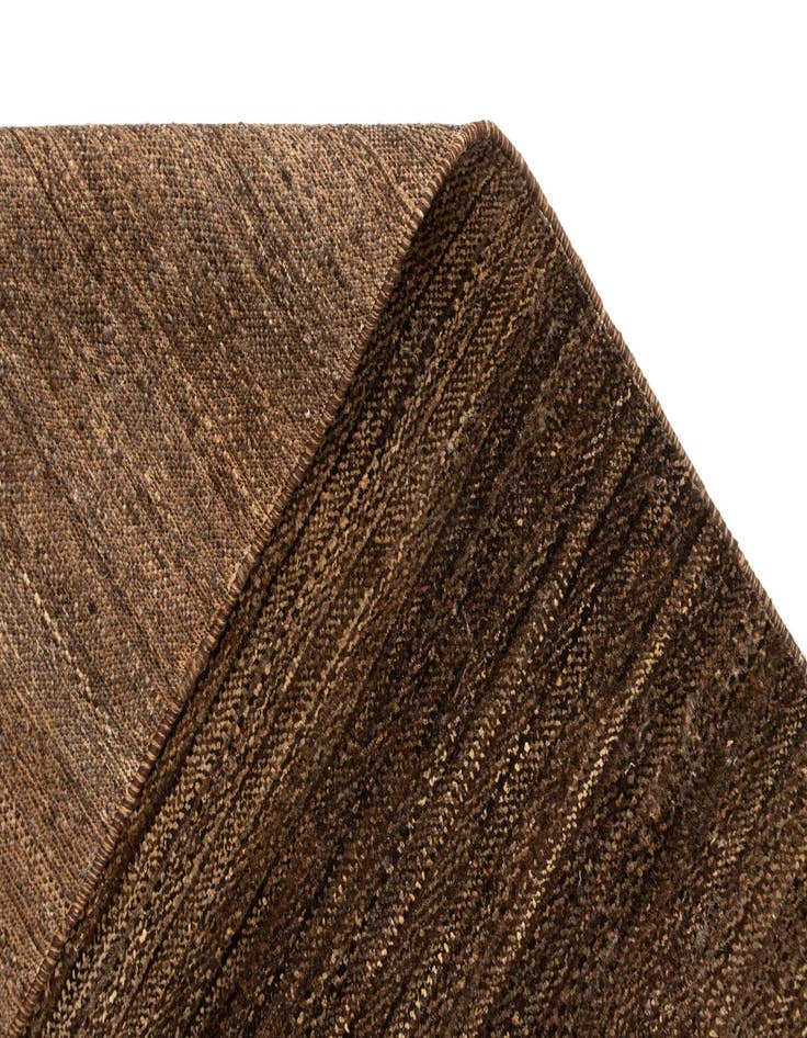 Detail image of  5' x 6' 9 Juma Wool Rug