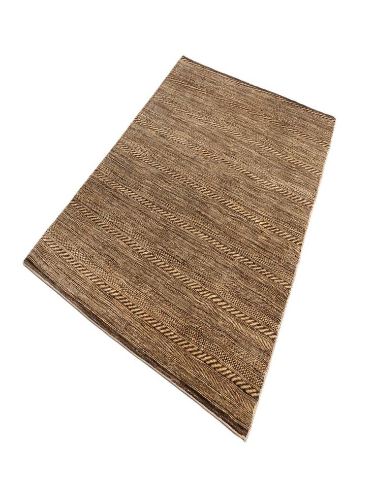 Detail image of  4' 9 x 6' 7 Juma Wool Rug