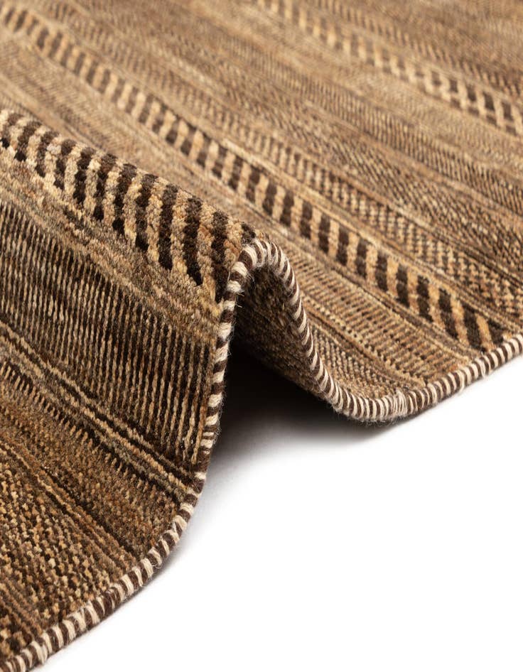 Detail image of  4' 7 x 6' 8 Juma Wool Rug