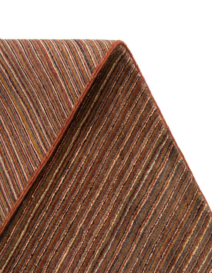 Detail image of  5' 1 x 6' Juma Wool Rug