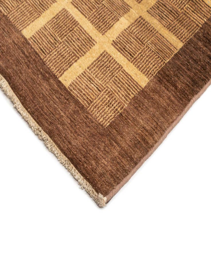 Detail image of  4' 11 x 6' 8 Juma Wool Rug