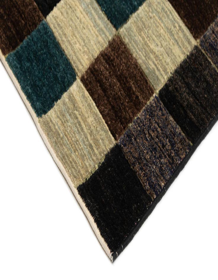 Detail image of  5' 7 x 7' 9 Juma Wool Rug