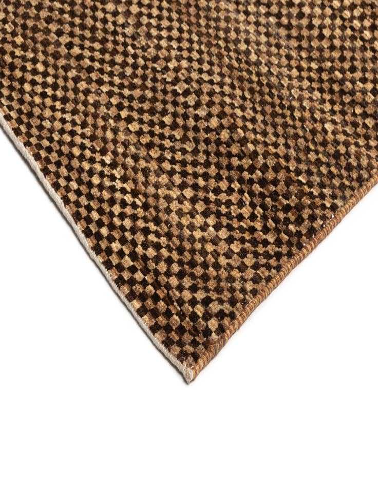 Detail image of  5' 7 x 9' 5 Juma Wool Rug