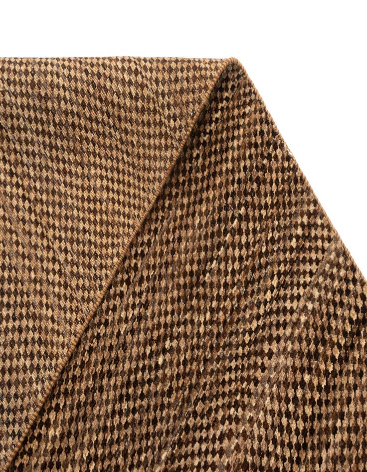 Detail image of  5' 7 x 9' 5 Juma Wool Rug