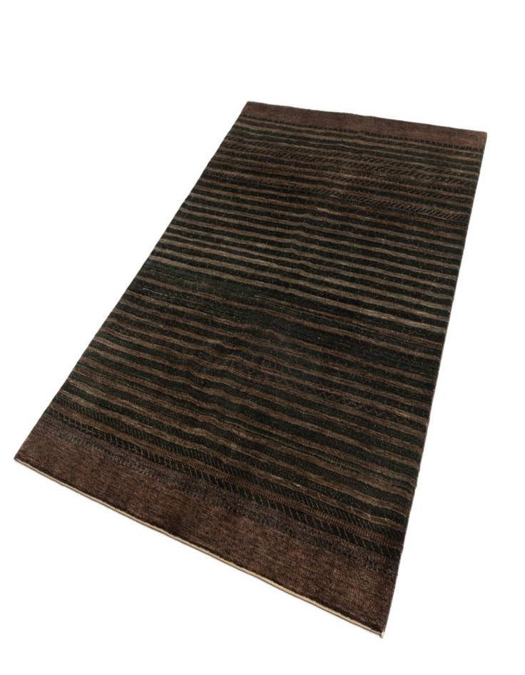 Detail image of  5' 6 x 8' Juma Wool Rug